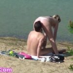 (Pareja Alemana Playa) Follando en una Playa de Berlín