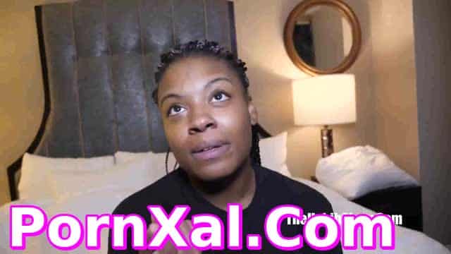 (Culo Gordo Ébano) La Novata Lashay Muestra su Trasero Enorme